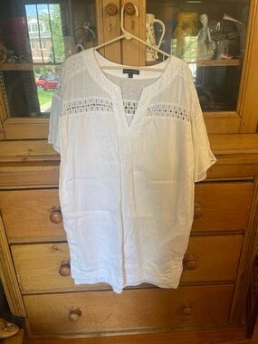 Banana Republic White Eyelet Midi Dress